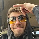 Знакомства: Денис, 23 года, Буй