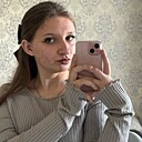 Знакомства: Оля, 19 лет, Кобрин