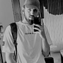 Знакомства: Руслан, 25 лет, Губаха