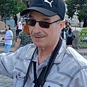 Знакомства: Вячеслав, 68 лет, Москва