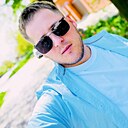 Знакомства: Евгений, 29 лет, Тюмень