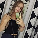 Знакомства: Эся, 28 лет, Симферополь