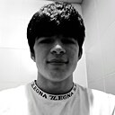 Знакомства: Зохир, 20 лет, Новокузнецк