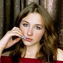 Знакомства: Полина, 18 лет, Ялта