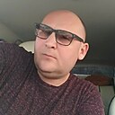 Знакомства: Илья, 48 лет, Васильево