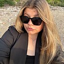 Знакомства: Ксения, 20 лет, Калининград