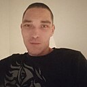 Знакомства: Игорь, 35 лет, Екатеринбург