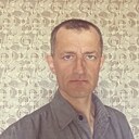 Знакомства: Олег, 44 года, Губаха