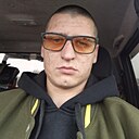 Знакомства: Богдан, 23 года, Луганск