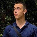 Знакомства: Лев, 19 лет, Великий Новгород