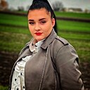 Знакомства: Карина, 21 год, Белая Церковь