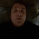 Знакомства: Виталий, 29 лет, Безенчук