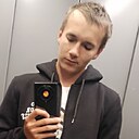 Знакомства: Андрей, 24 года, Волжский