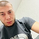 Знакомства: Максим, 24 года, Омск