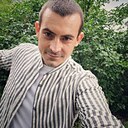 Знакомства: Артём, 31 год, Новозыбков