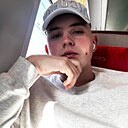 Знакомства: Андрей, 23 года, Ухта