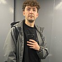 Знакомства: Валентин, 35 лет, Фролово