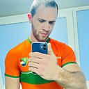 Знакомства: Павел, 25 лет, Новосибирск