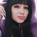 Знакомства: Брюнетка, 40 лет, Алчевск