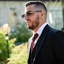 Знакомства: Мисак, 29 лет, Звенигород