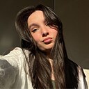 Знакомства: Ксения, 24 года, Оренбург