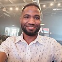 Знакомства: John, 35 лет, Москва