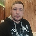 Знакомства: Артем, 32 года, Феодосия