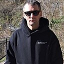 Знакомства: Максим, 39 лет, Макеевка