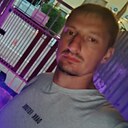 Знакомства: Виктор, 33 года, Валуйки