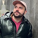 Знакомства: Макс, 18 лет, Новоуральск