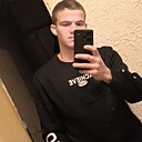 Знакомства: Денис, 25 лет, Оренбург