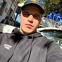 Знакомства: Саша, 25 лет, Крымск