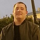 Знакомства: Антон, 21 год, Кострома