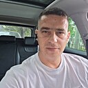 Знакомства: Robert, 38 лет, București