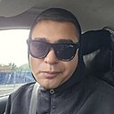 Знакомства: Артем, 34 года, Луганск