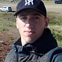 Знакомства: Александр, 24 года, Заринск