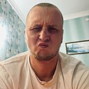 Знакомства: Юра, 32 года, Ялта