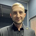 Знакомства: Макс, 30 лет, Евпатория