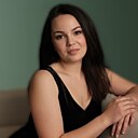 Знакомства: Юлия, 28 лет, Курган