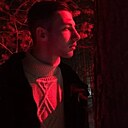 Знакомства: Максим, 30 лет, Сургут