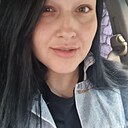 Знакомства: Елена, 37 лет, Усолье-Сибирское