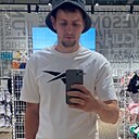 Знакомства: Александр, 27 лет, Майкоп