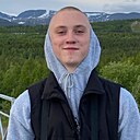 Знакомства: Максим, 18 лет, Кандалакша