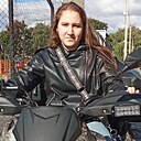 Знакомства: Виктория, 18 лет, Глубокое