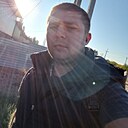 Знакомства: Виктор, 27 лет, Миллерово