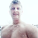 Знакомства: Андрей, 33 года, Магадан