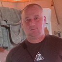 Знакомства: Макс, 40 лет, Белозерское