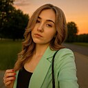 Знакомства: Лиза, 28 лет, Луганск