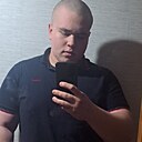 Знакомства: Максим, 18 лет, Щёлково