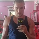 Знакомства: Артем, 24 года, Шахты